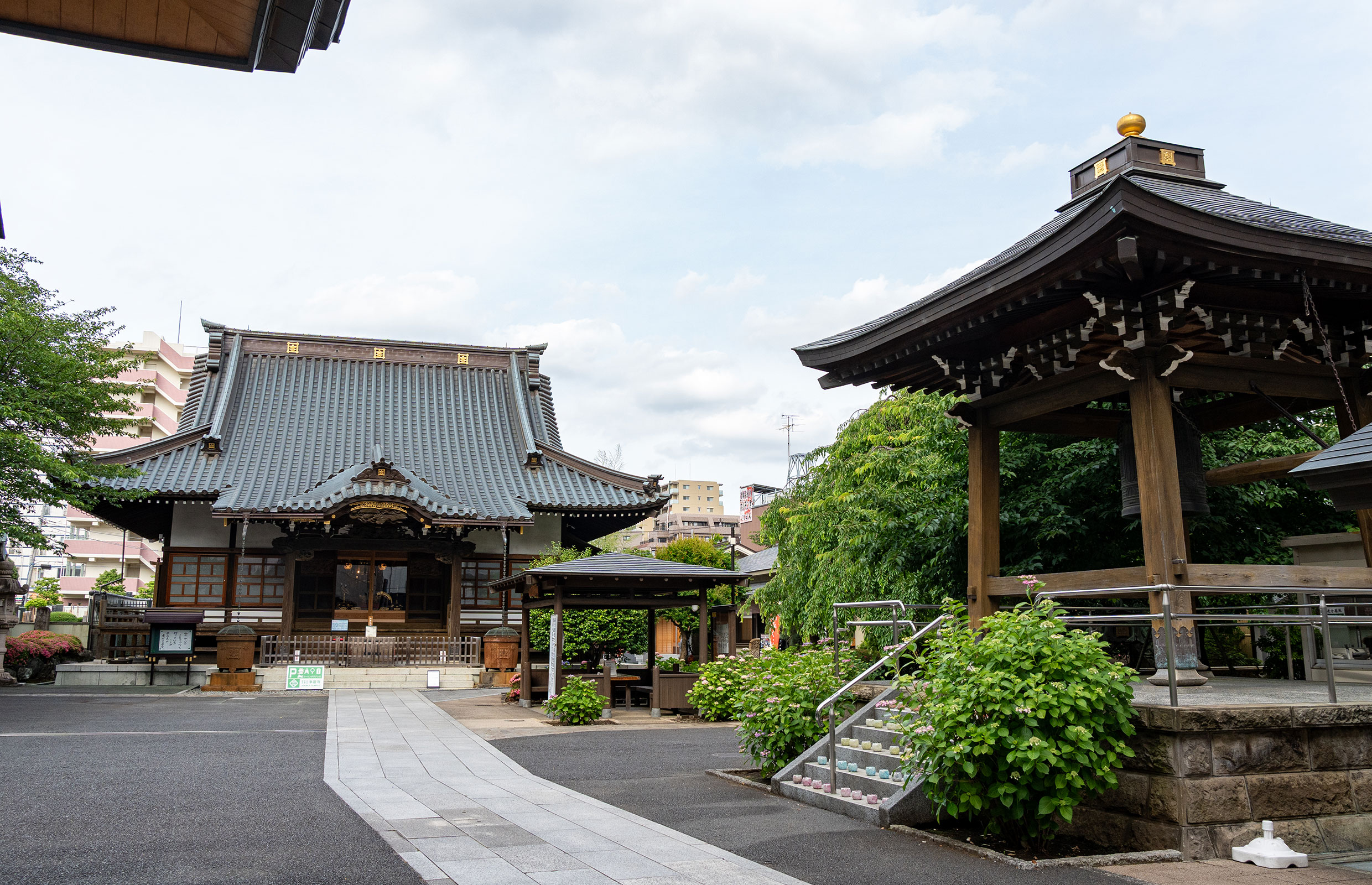 浄運寺 境内